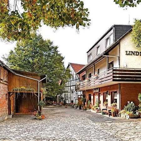 Landgasthaus & Hotel Lindenhof Кёнигслуттер-ам-Эльм Экстерьер фото